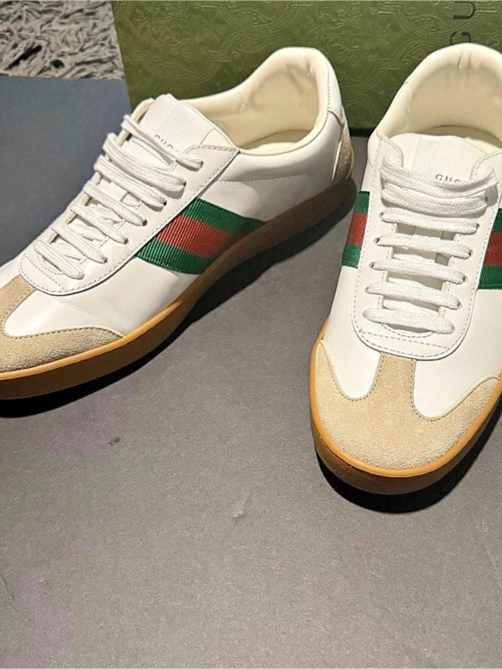 Gucci Tempo Sneaker Tempo Sneakers White & Green size 38